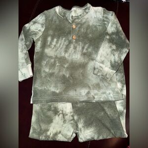 Cozy Green Tie-Dye Kids Pajamas